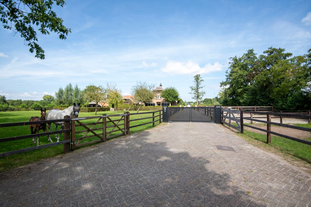 Foto 56 van Nieuwe Voorthuizerweg 10