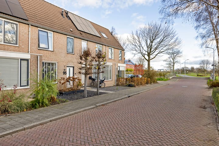 Foto 3 van Magnolialaan 95