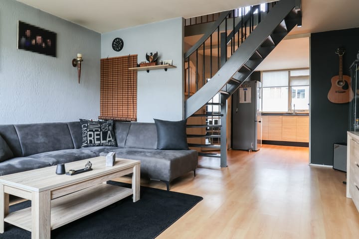 Foto 16 van Essenstraat 45