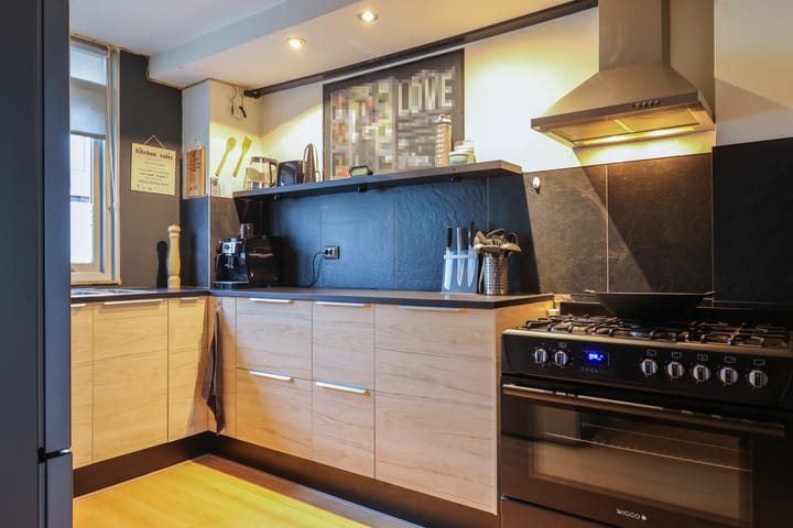 Foto 18 van Essenstraat 45