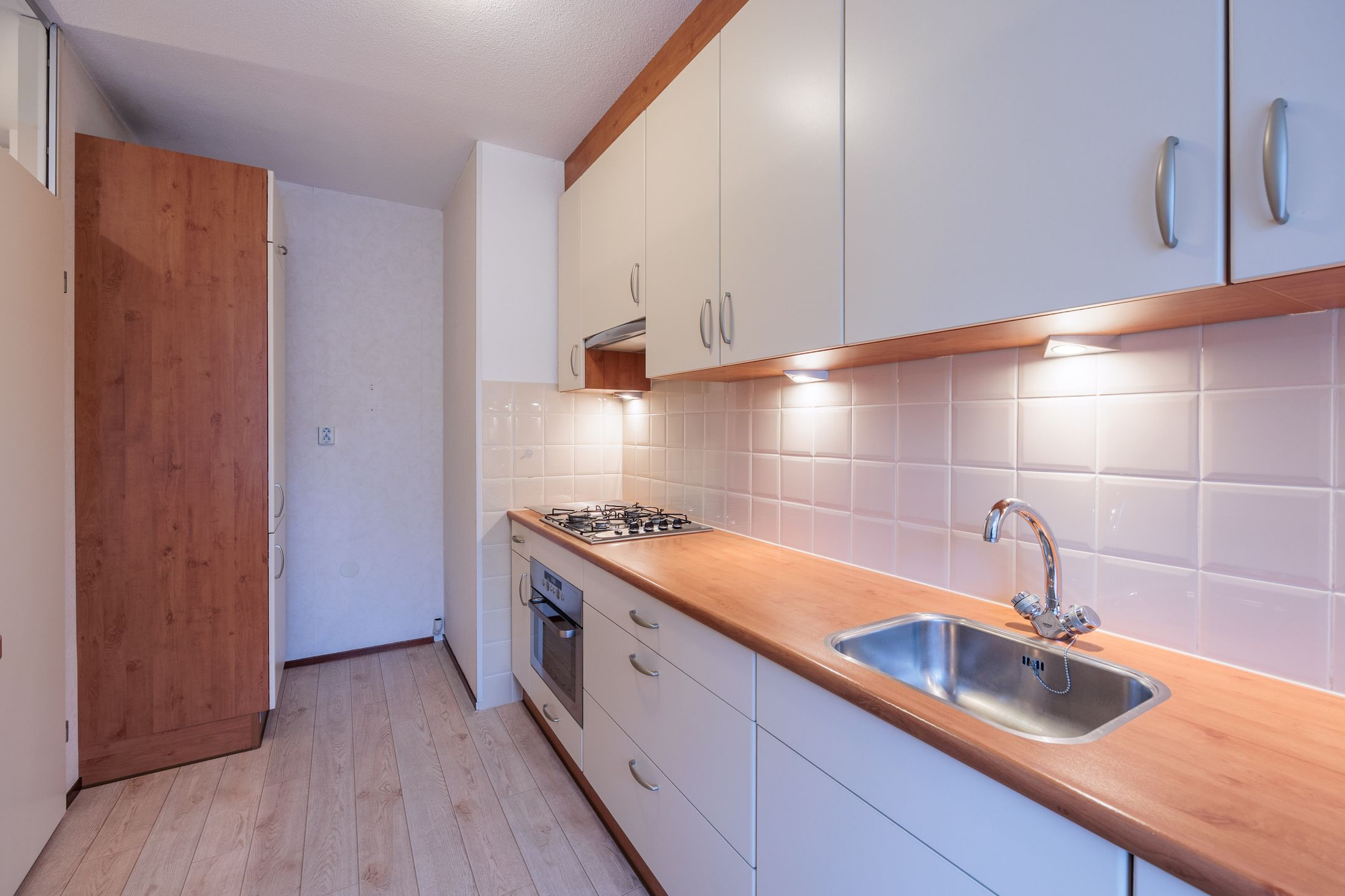 Photo 9 of Fuutlaan 12