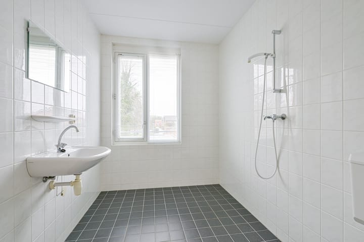 Photo 27 of Brink 23