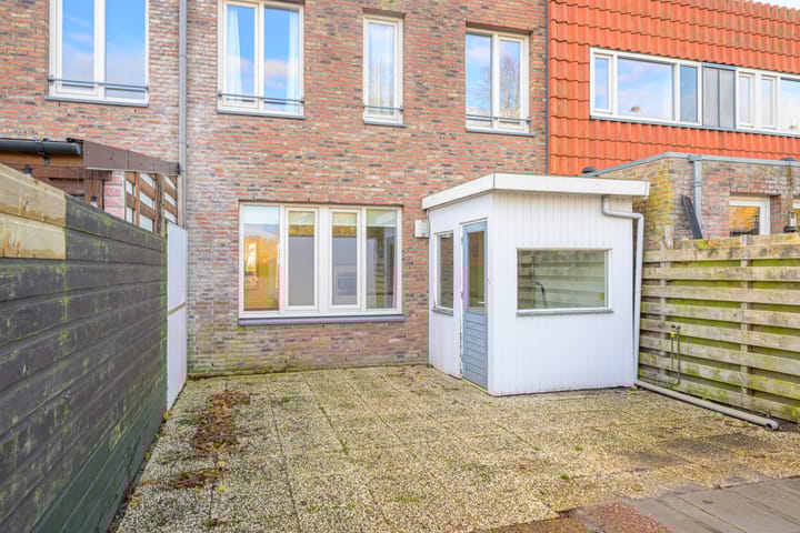 Photo 32 of Brink 23