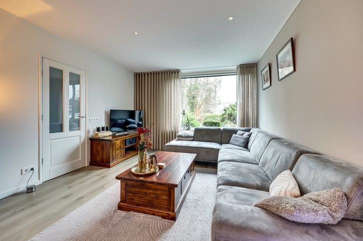 Foto 9 van Lugtenbergweg 28