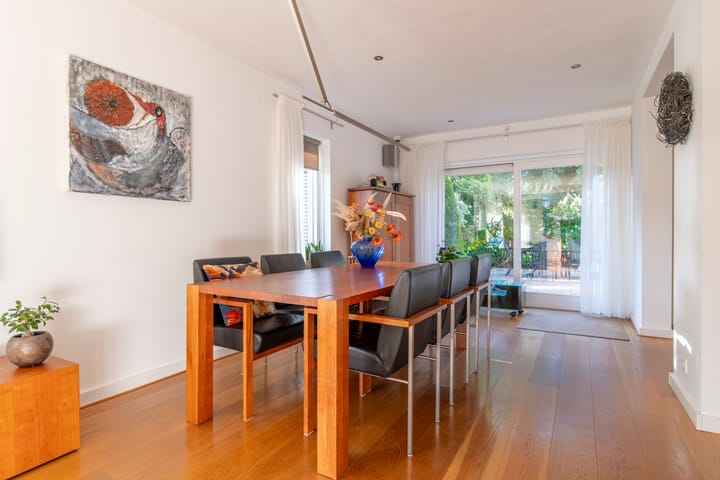 Photo 8 of Leeuwerik 44