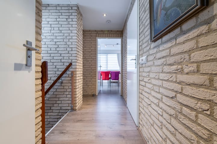 Photo 14 of Leeuwerik 44