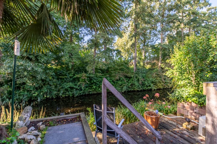 Photo 27 of Leeuwerik 44