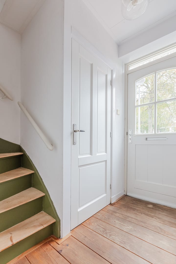 Photo 18 of Burgemeester G.Bosstraat 4