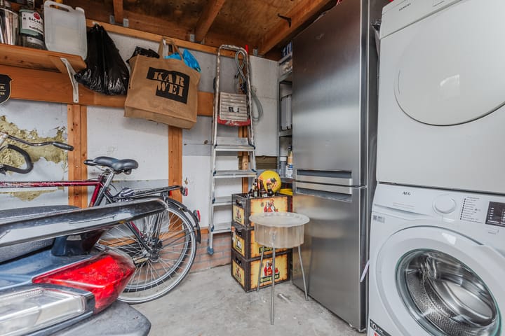 Photo 27 of Burgemeester G.Bosstraat 4