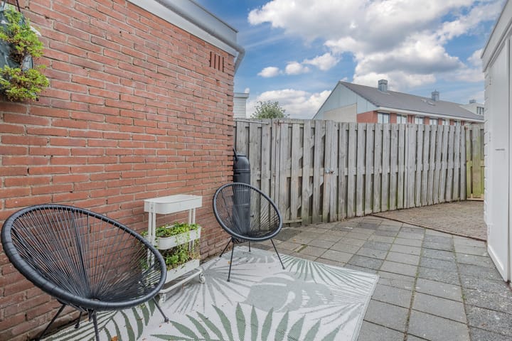 Photo 28 of Burgemeester G.Bosstraat 4