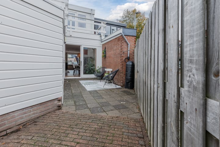 Photo 29 of Burgemeester G.Bosstraat 4