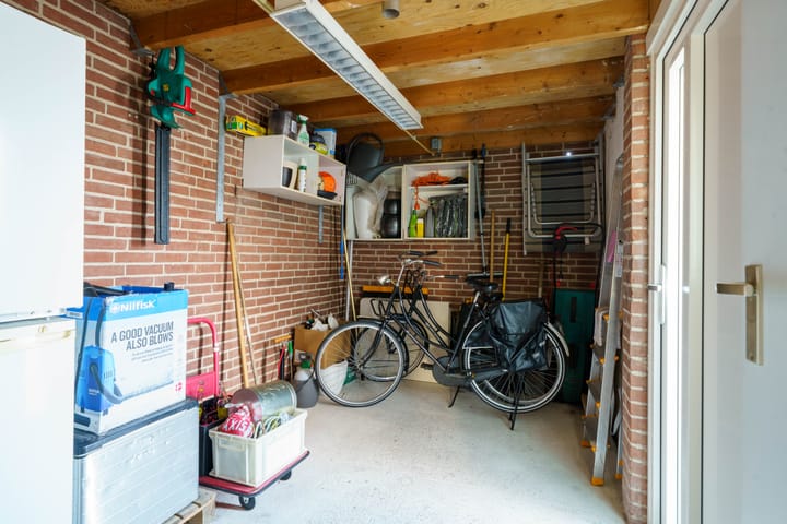 Foto 9 van Vlaardingenstraat 48