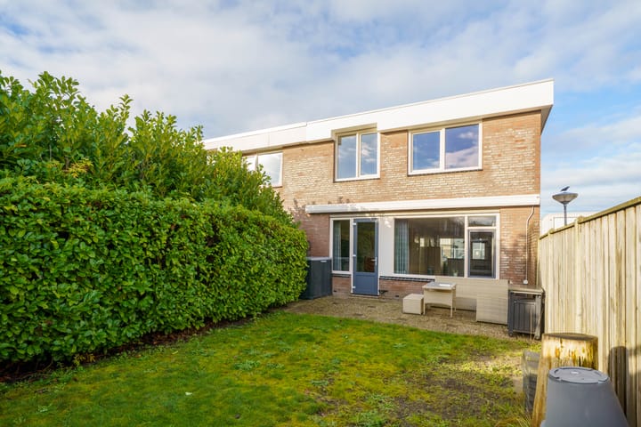 Foto 35 van Vlaardingenstraat 48