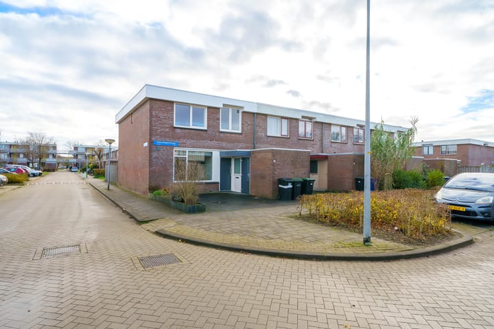 Foto 37 van Vlaardingenstraat 48