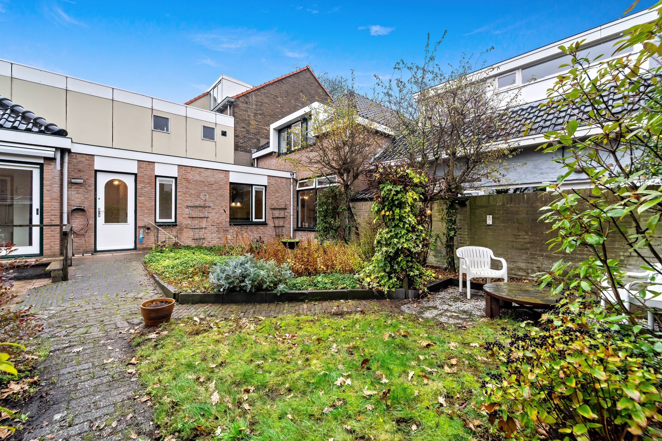 Foto 30 van Woudseweg 8