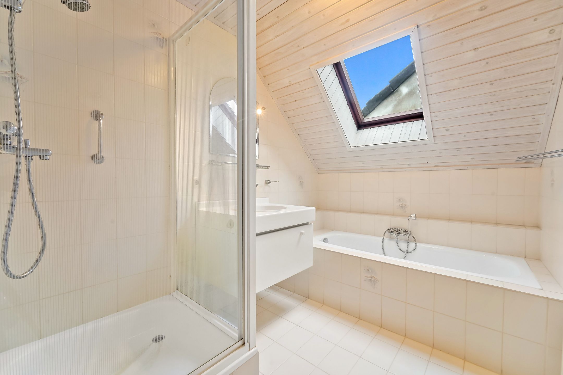 Foto 48 van Woudseweg 8