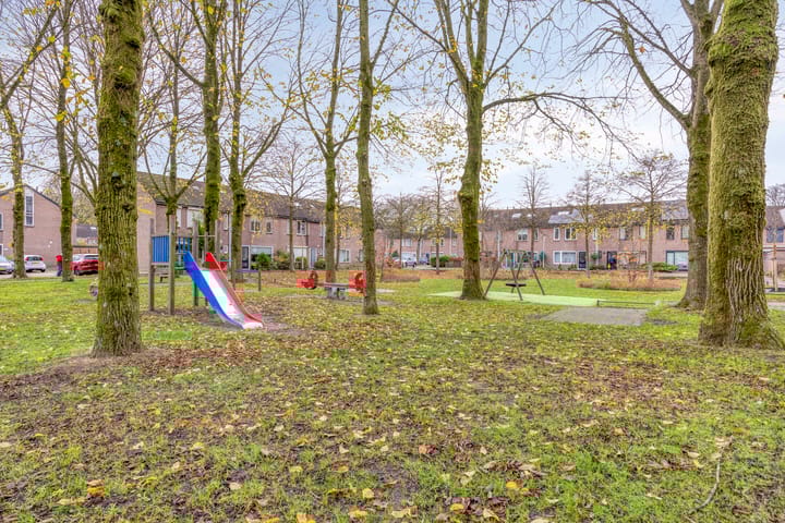 Photo 42 of Alpenlaan 139