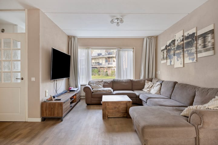 Photo 2 of Alpenlaan 139