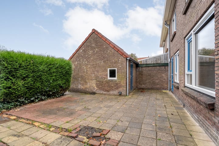 Photo 24 of Schoolstraat 5