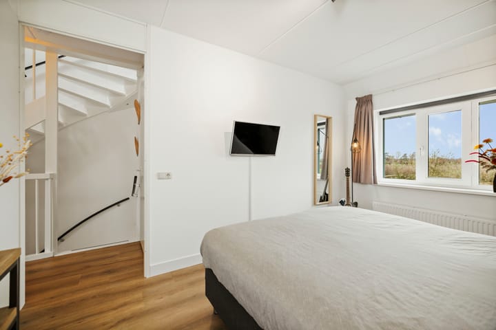 Photo 22 of Westererf 12