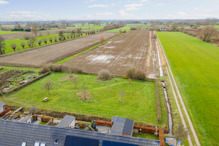 Photo 33 of Westererf 12