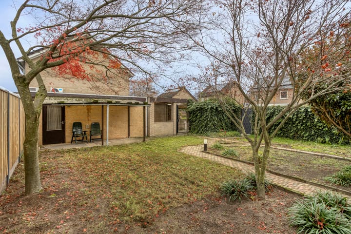 Foto 27 van Lindanusstraat 2