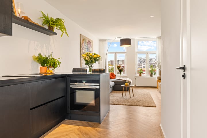 Foto 16 van Haarlemmerdijk 30-4