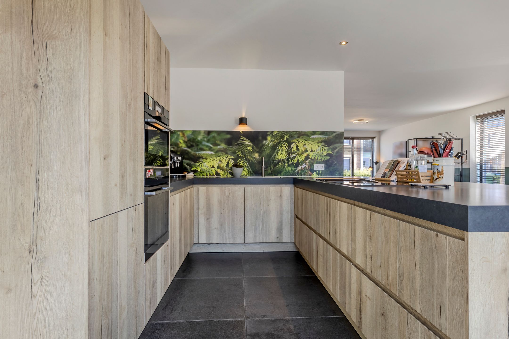 Photo 9 of Spieker 44