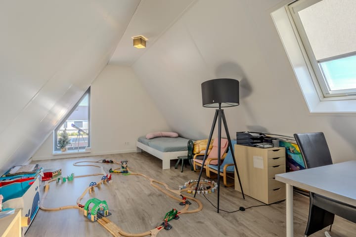 Foto 28 van Spieker 44