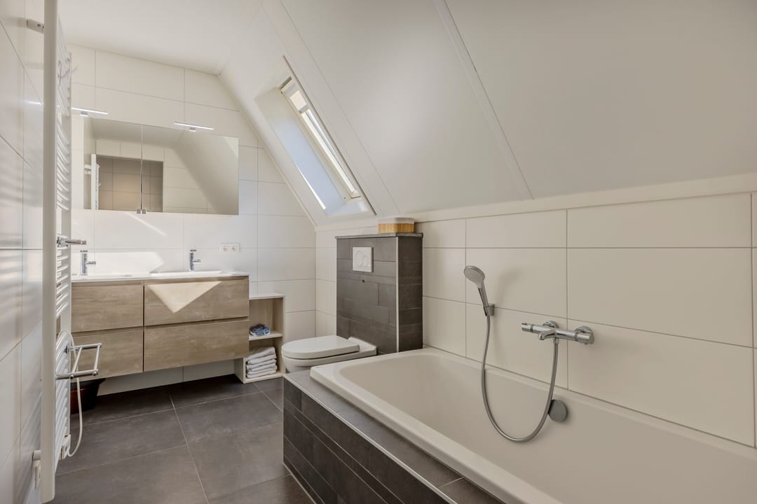 Photo 26 of Spieker 44