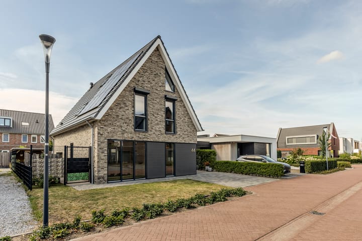 Foto 37 van Spieker 44