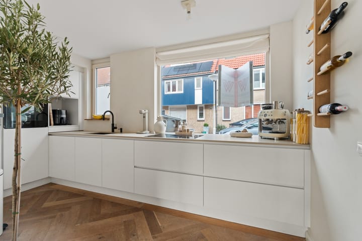 Foto 11 van Hoekerkade 26