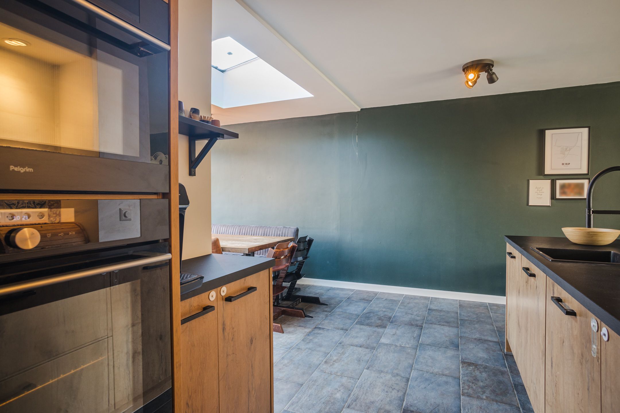 Photo 12 of Colenbranderstraat 173