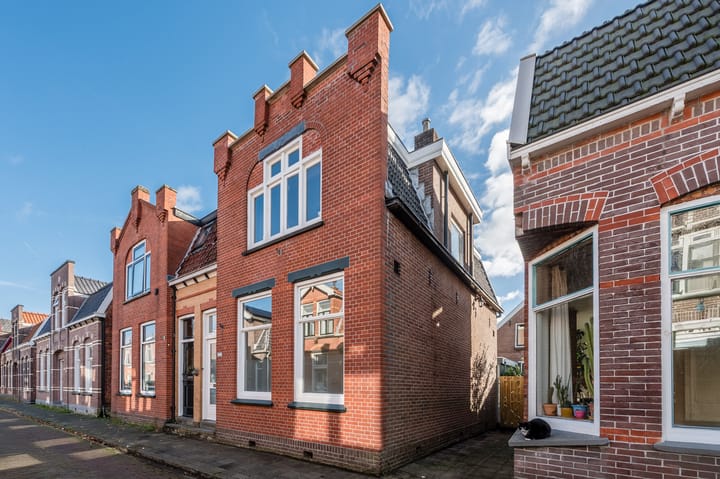 Photo 7 of Parkstraat 31