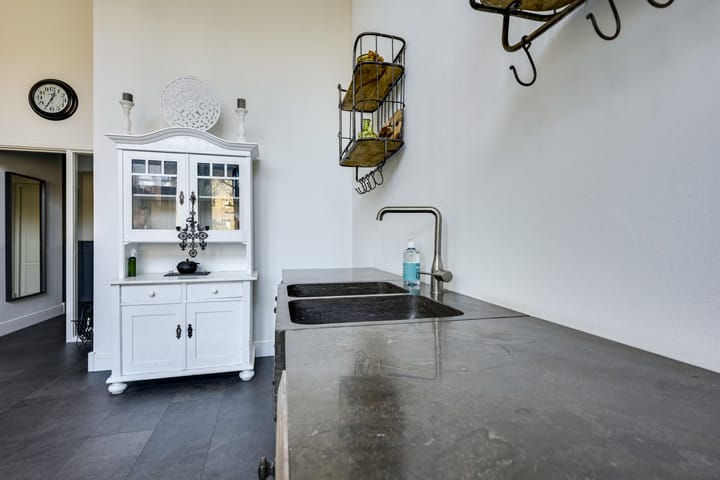 Foto 21 van Voorstraat 106