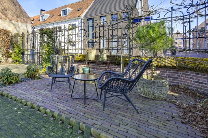 Foto 84 van Voorstraat 106