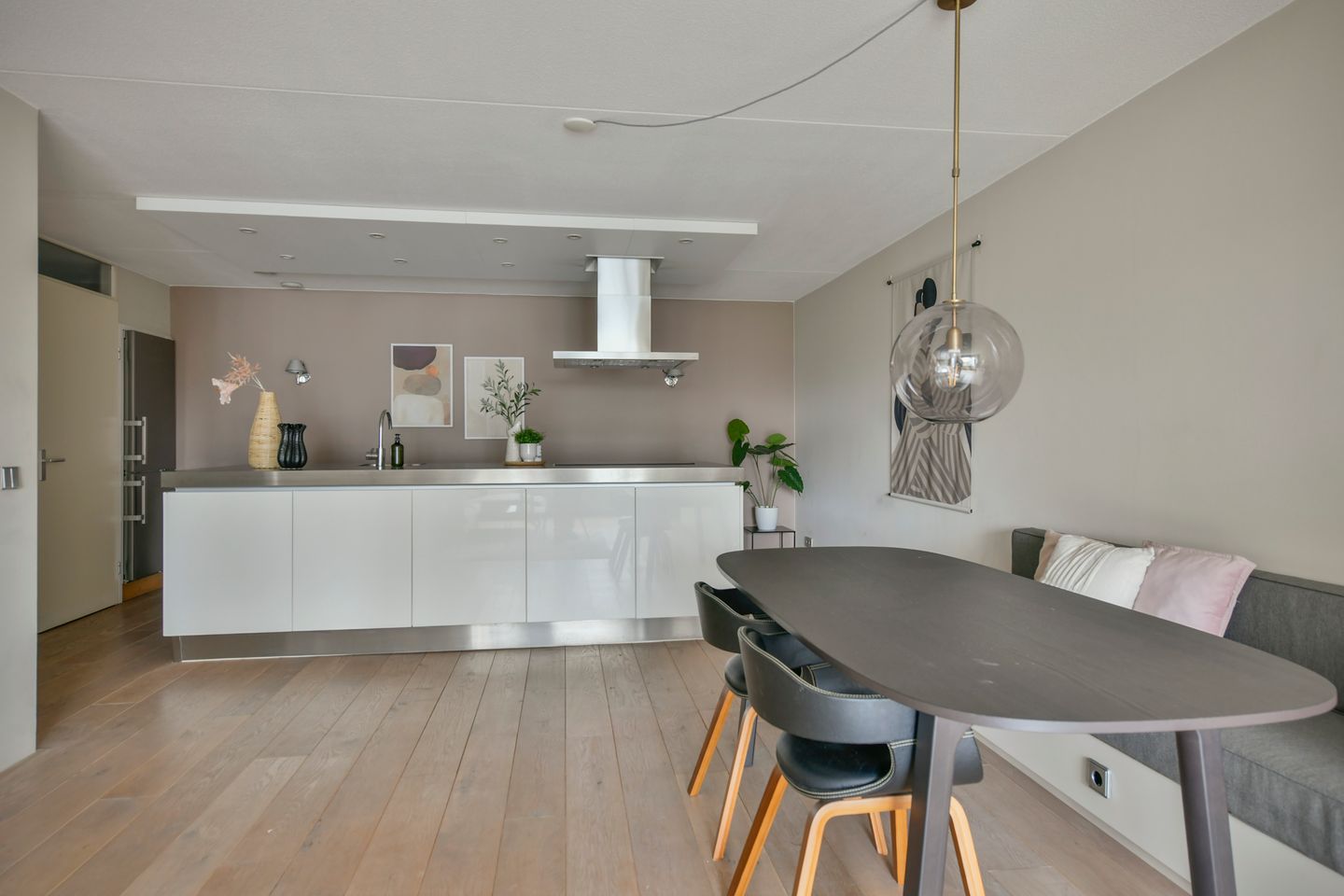 Foto 10 van Kamerlingh Onnesstraat 57