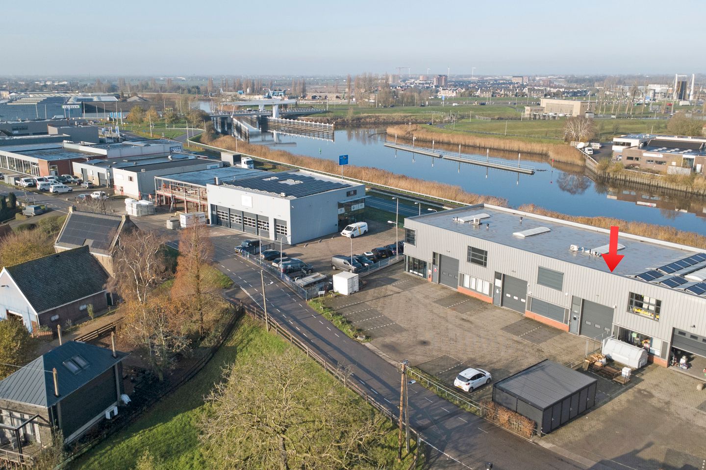 View photo 2 of Middelblok 218