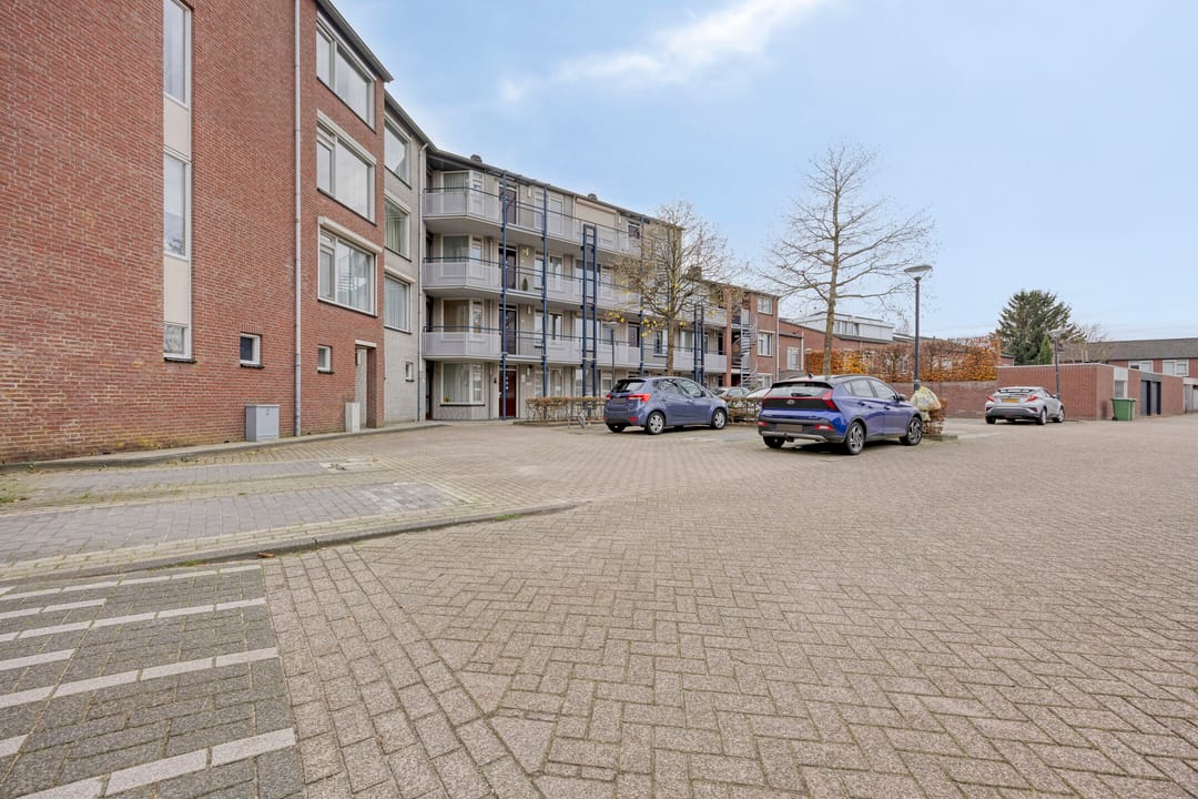 Photo 32 of Broedershof 64