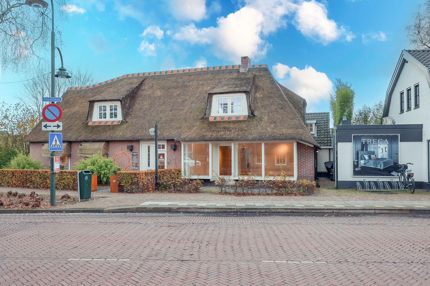 View photo 1 of Torenlaan 14