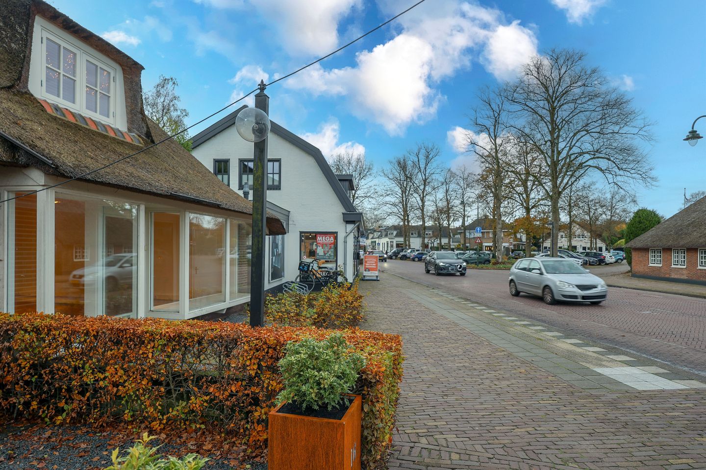 View photo 4 of Torenlaan 14