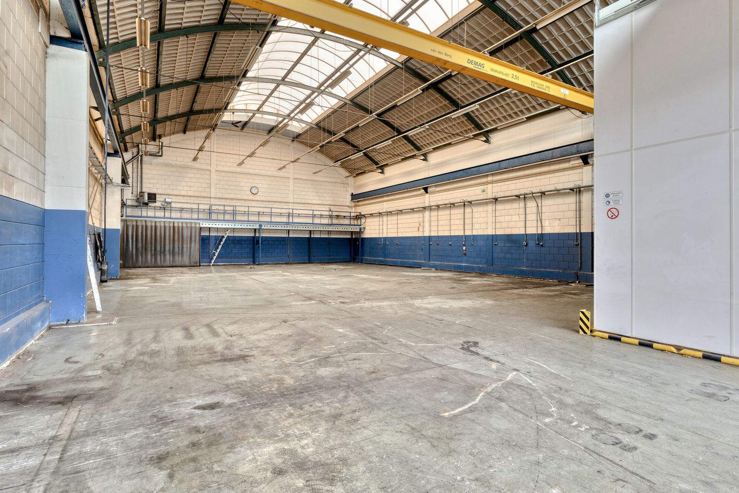 View photo 4 of Linschotenstraat 18-A