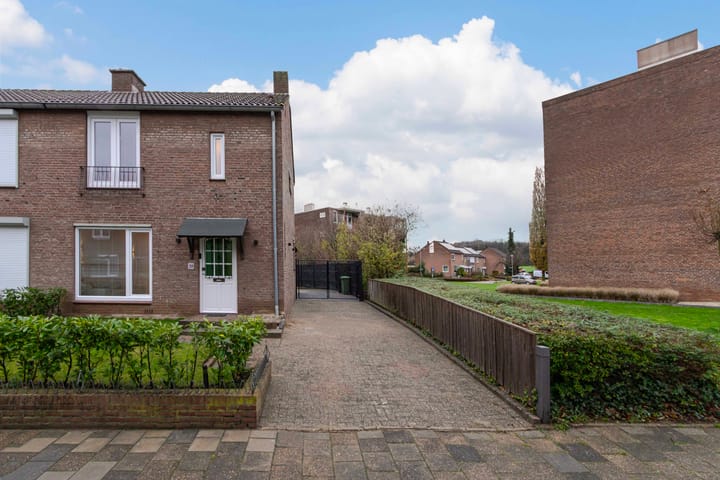 Foto 2 van Pastoor Joannes Aussemsstraat 39