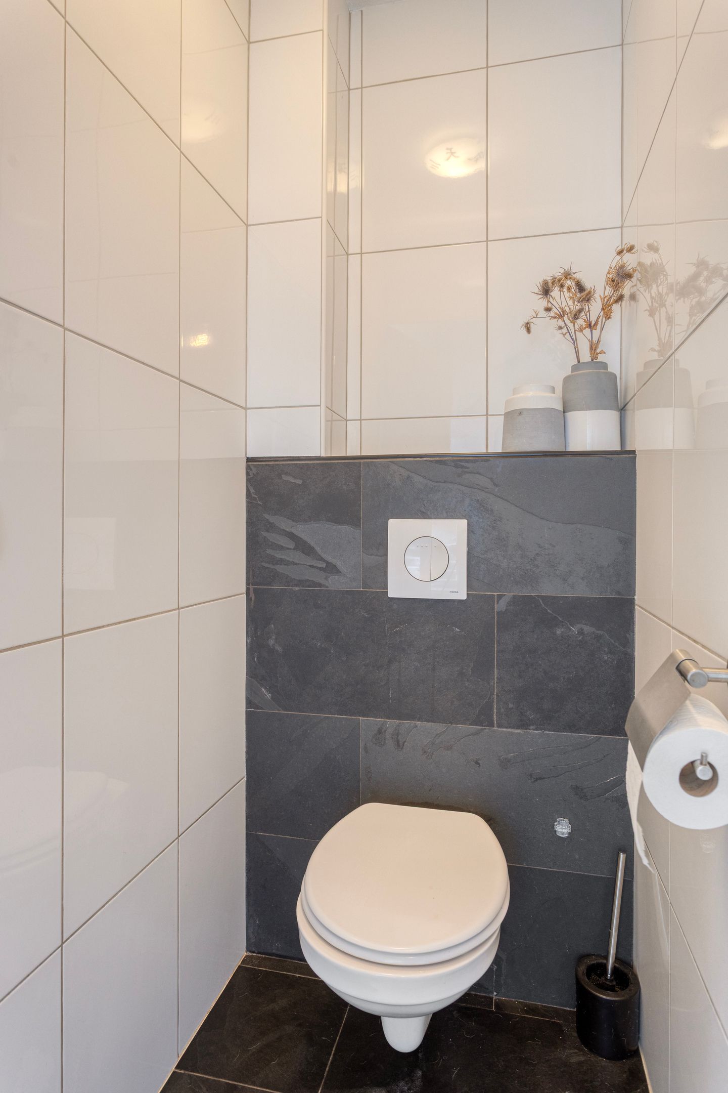 Photo 9 of Hoensbroekstraat 9