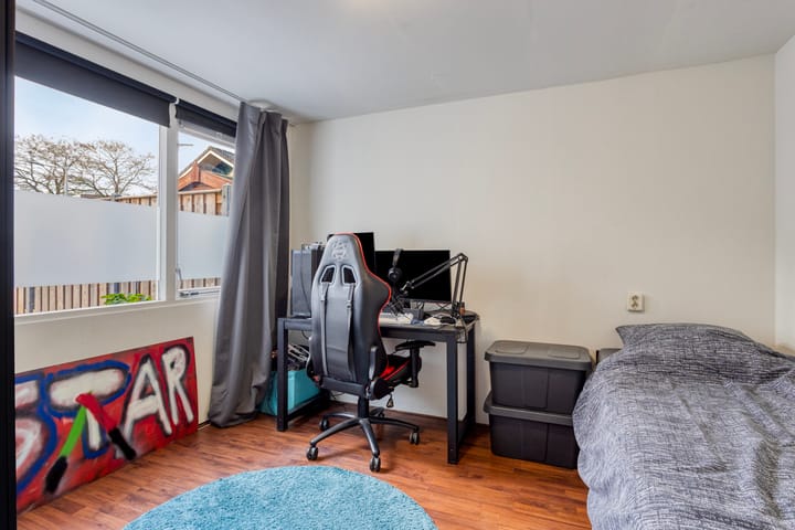 Photo 23 of Hoensbroekstraat 9