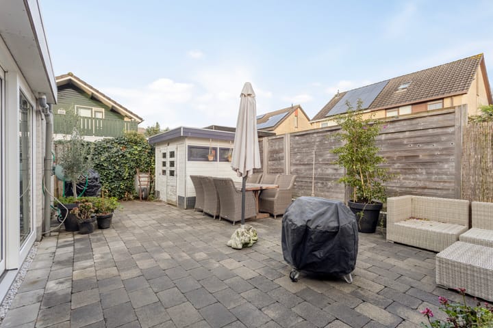 Photo 25 of Hoensbroekstraat 9