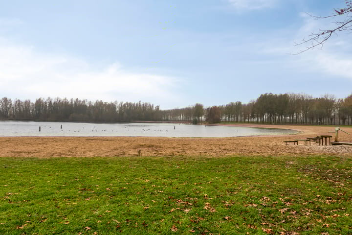 Photo 45 of Hoensbroekstraat 9