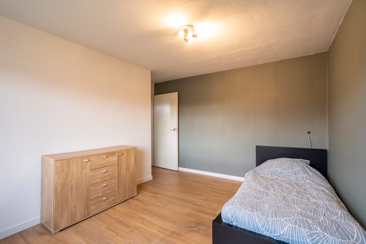 Foto 20 van Parallelweg 12