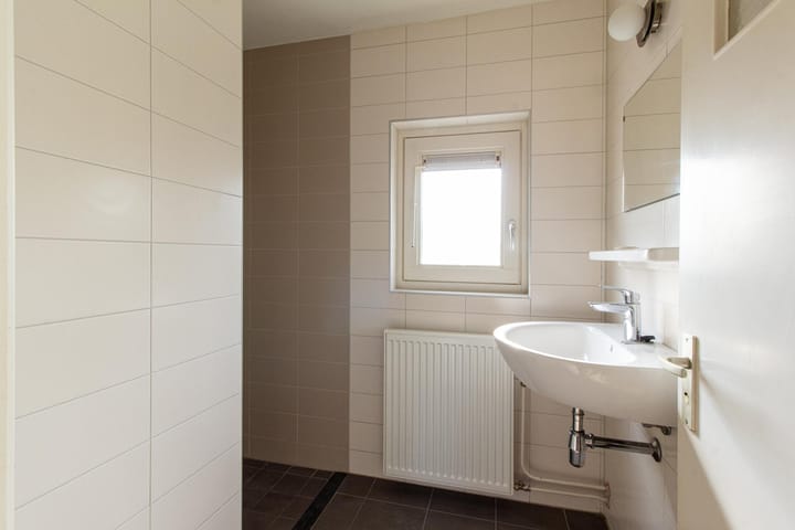 Photo 15 of Prins Hendrikstraat 41