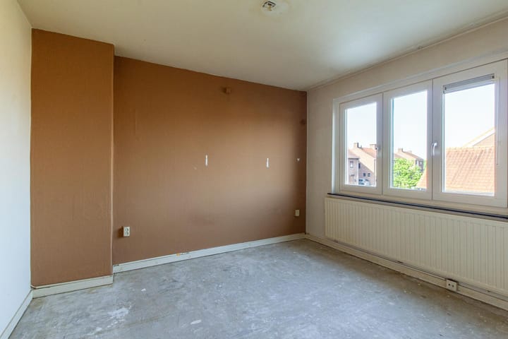 Photo 11 of Prins Hendrikstraat 41